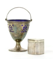 Lot 138 - A George III silver pedestal salt