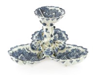 Lot 94 - A Bow blue and white shell pickle or sweetmeat stand