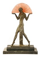 Lot 143 - An Art Deco style figural table lamp