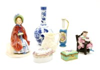 Lot 75 - A collection of china