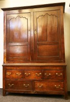 Lot 531 - An 18th century oak press cupboard