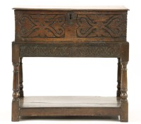 Lot 645 - A 17th century oak bible box