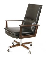 Lot 278 - An 'Executive' rosewood and leather desk chair