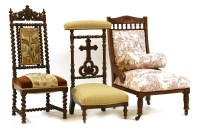 Lot 555 - An Edwardian walnut easy chair