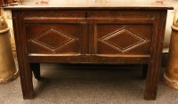 Lot 626 - An oak six plank coffer