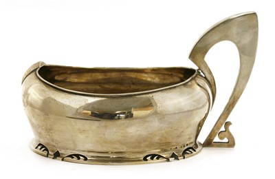 Lot 92 - A large Russian silver Kovsh
