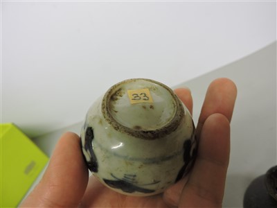 Lot 19 - A collection of Chinese jarlets