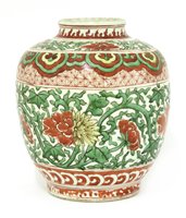 Lot 39 - A Chinese famille verte jar