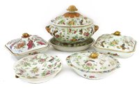 Lot 80 - An extensive Cantonese dinner service
