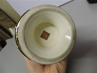 Lot 334 - A Japanese Kinkozan Satsuma vase