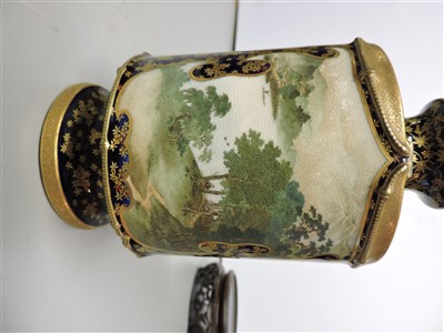 Lot 334 - A Japanese Kinkozan Satsuma vase