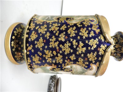 Lot 334 - A Japanese Kinkozan Satsuma vase