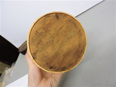Lot 240 - A Chinese ivory brush pot
