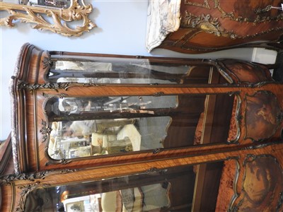 Lot 826 - A French kingwood and gilt bronze-mounted vitrine