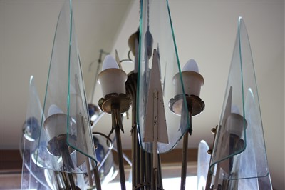Lot 36 - A brass and cream-painted arrow chandelier