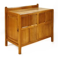 Lot 132 - A Gordon Russell