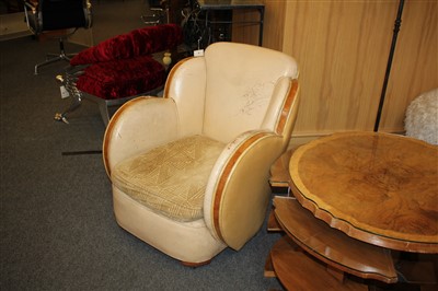 Lot 67 - An Art Deco cloud suite