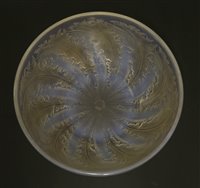 Lot 160 - A Lalique 'Chicoree' opalescent glass bowl