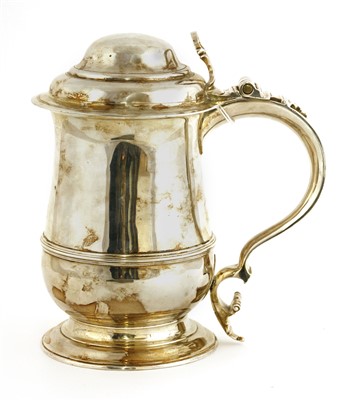 Lot 81 - A George III silver tankard