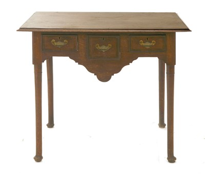 Lot 170 - An oak side table