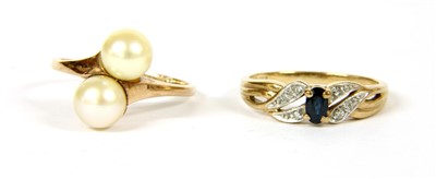 Lot 27A - A 9ct gold sapphire ring