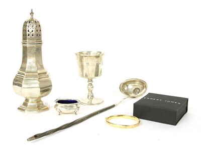 Lot 45 - A collection of silver items