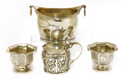 Lot 37 - Mixed silverwares