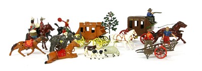 Lot 99 - A collection of lead figures