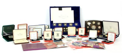 Lot 83 - Coins, Great Britain, Elizabeth II (1952 -)