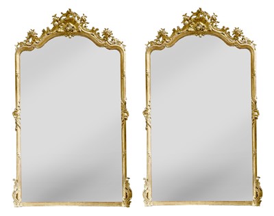 Lot 226 - A pair of Victorian carved and giltwood pier mirrors