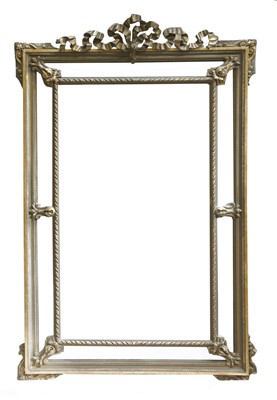 Lot 304 - A carved giltwood and gesso wall mirror