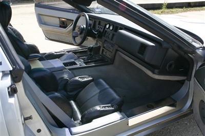 Lot 4 - 1987 Corvette Callaway Twin Turbo