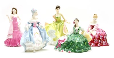Lot 185 - A collection of decorative ceramics