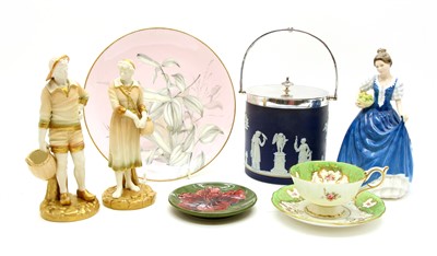 Lot 162 - A collection of ceramics