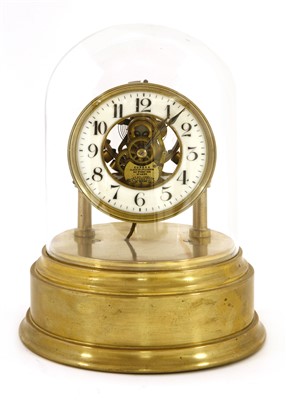 Lot 324 - An electric clock