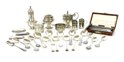 Lot 35 - Silver items