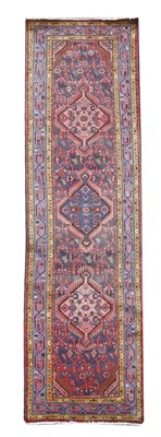 Lot 395 - A Hamadan runner