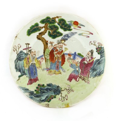 Lot 36 - A Chinese famille rose plate