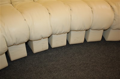 Lot 306 - A contemporary De Sede ‘Non-Stop’ sofa