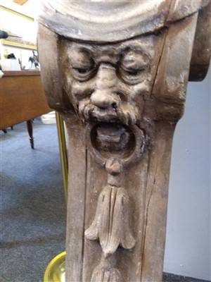 Lot 367 - A pair of carved wood caryatid brackets