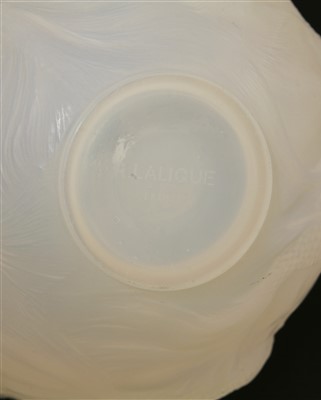 Lot 215 - A Lalique 'Formosa' glass vase