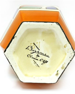 Lot 123 - A Clarice Cliff 'Double V' vase