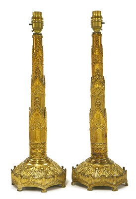 Lot 377 - A pair of Victorian patent telescopic brass face screen holders