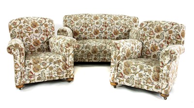 Lot 359 - A cottage three-piece suite