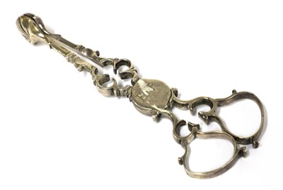 Lot 47 - A pair of 18th century possibly Irish silver sugar nips