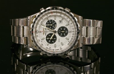 Lot 626 - A gentlemen's stainless steel Breitling Jupiter Pilot Navitimer Chronograph quartz bracelet watch