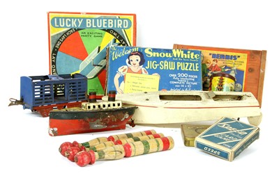 Lot 217 - A collection of 1930s and later toys