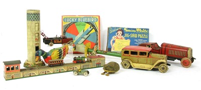 Lot 217 - A collection of 1930s and later toys