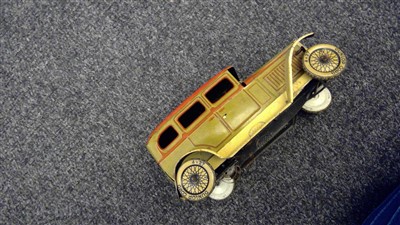 Lot 217 - A collection of 1930s and later toys