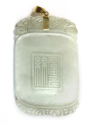 Lot 313 - A Chinese jade pendant
